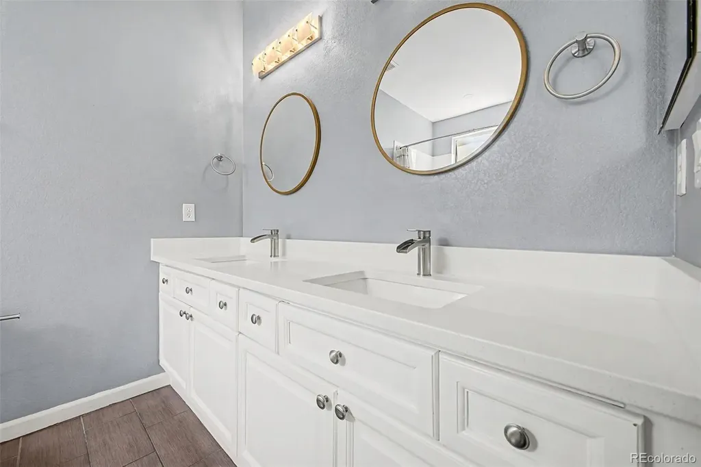 7429 S Alkire Street Littleton CO 80127