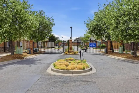 1623 N Granby Way Aurora CO 80011