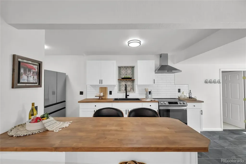 575 Clay Denver CO 80219