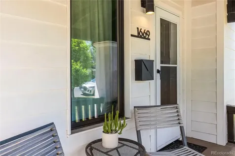 1669 Dallas Street Aurora CO 80010