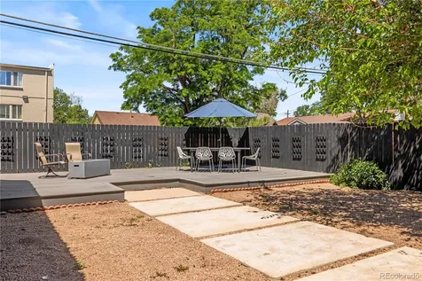 1669 Dallas Street Aurora CO 80010