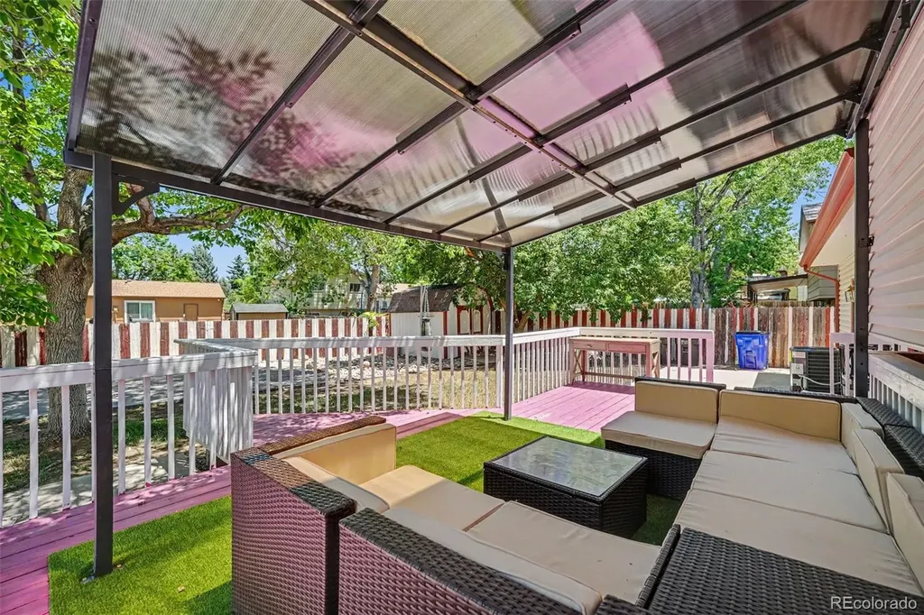 11239 E Center Avenue Aurora CO 80012