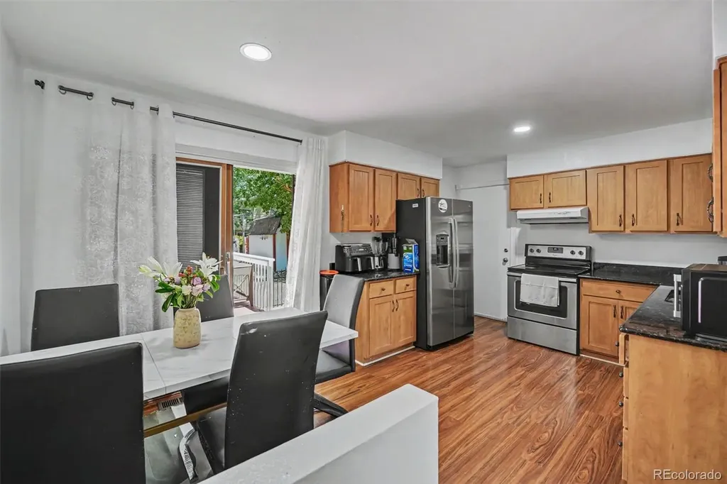 11239 E Center Avenue Aurora CO 80012