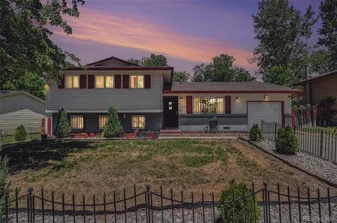 11239 E Center Avenue Aurora CO 80012