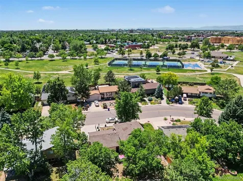 11239 E Center Avenue Aurora CO 80012