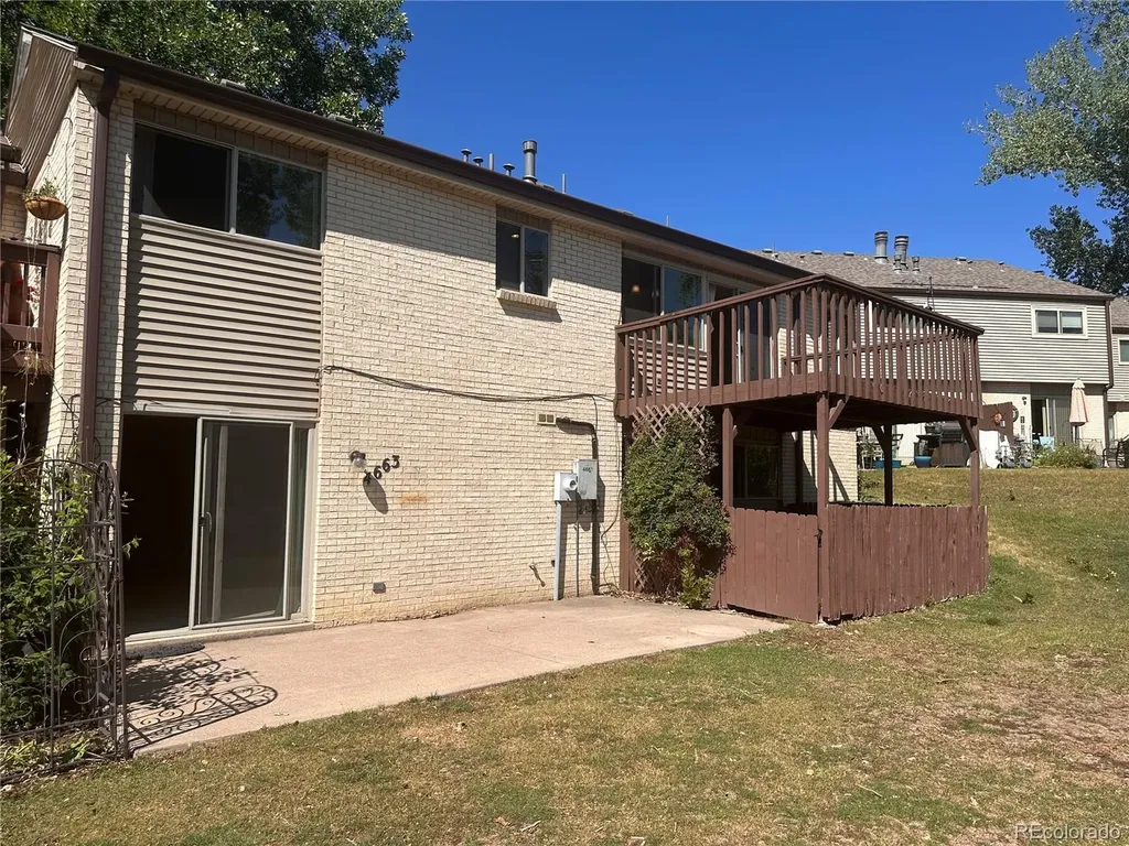 4663 W Ponds Circle Littleton CO 80123