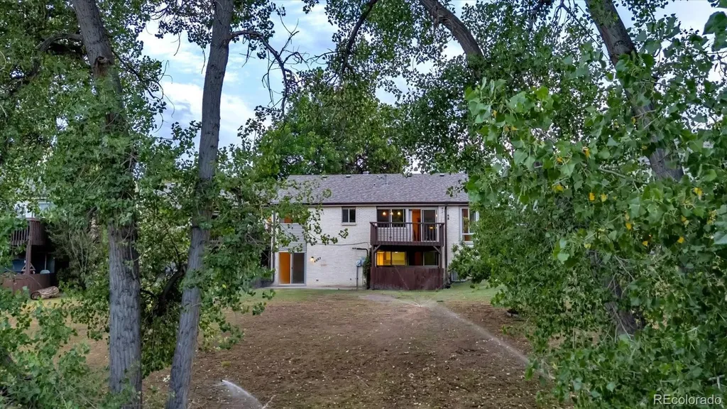 4663 W Ponds Circle Littleton CO 80123