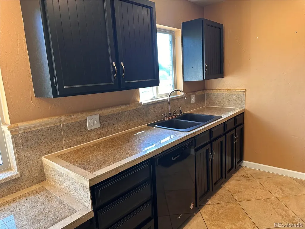 4663 W Ponds Circle Littleton CO 80123