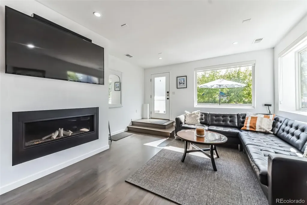 3501 Navajo Street Denver CO 80211