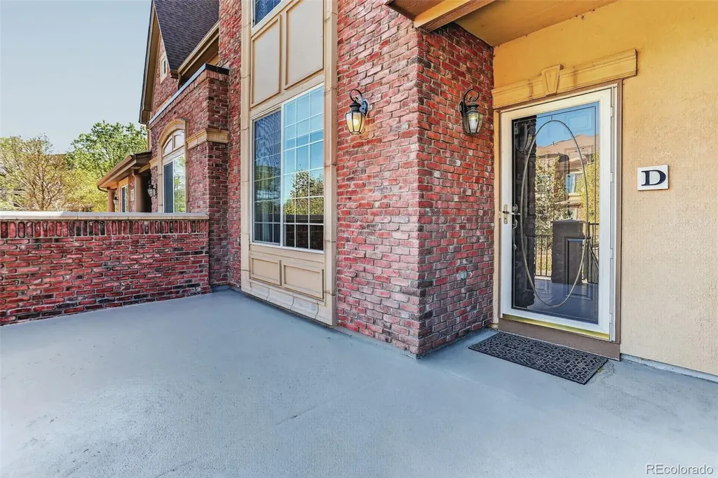 518 Brookhurst Avenue Highlands Ranch CO 80129