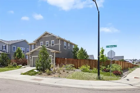 871 N Waterloo Circle Aurora CO 80018