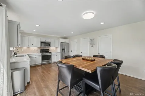 871 N Waterloo Circle Aurora CO 80018