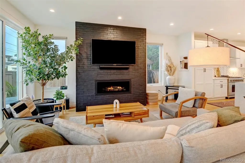 2596 S Bannock Street Denver CO 80223