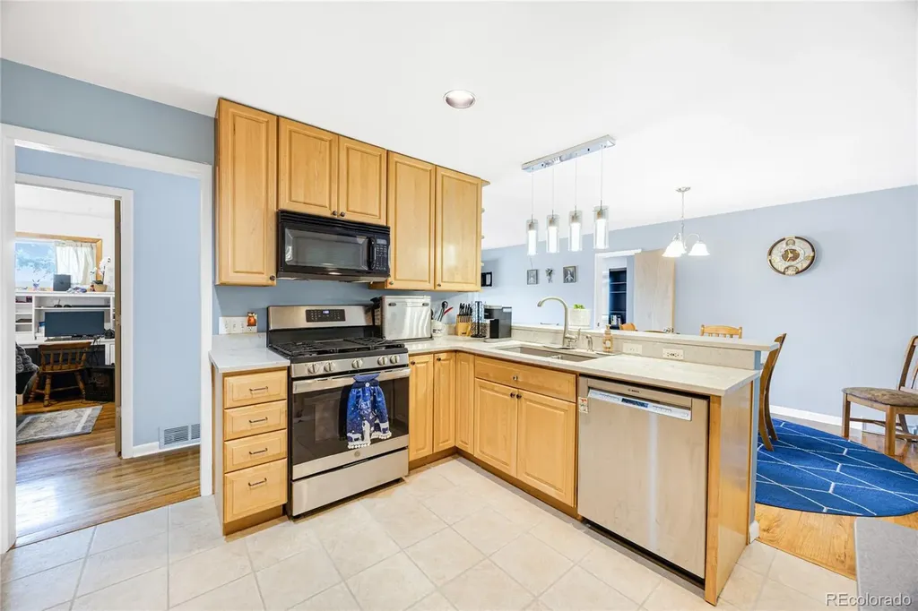 3356 W Hialeah Avenue Littleton CO 80123