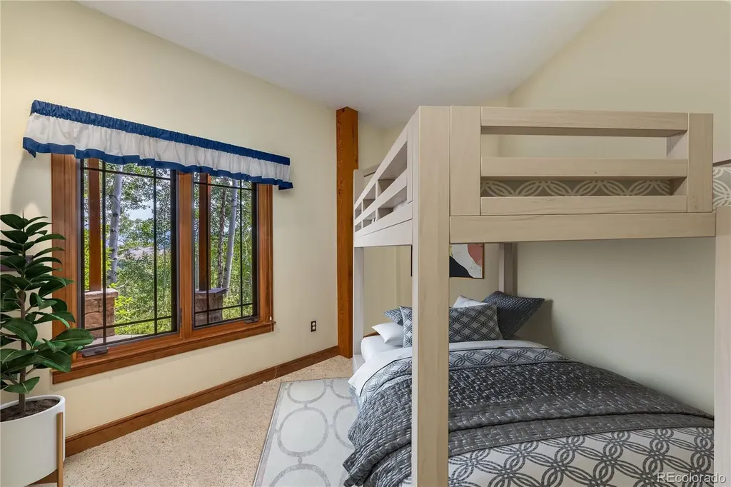273 Two Cabins Drive Silverthorne CO 80498