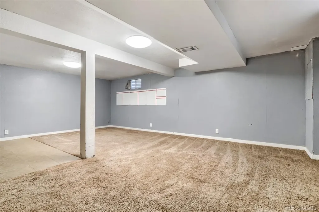 4646 S Mobile Way Aurora CO 80015