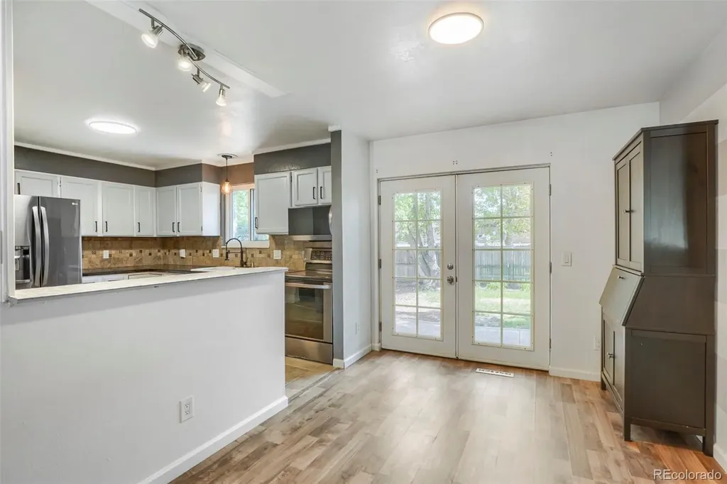 4646 S Mobile Way Aurora CO 80015