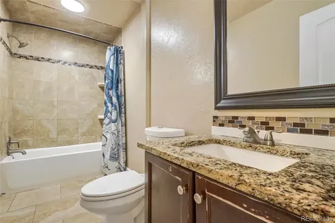 4646 S Mobile Way Aurora CO 80015