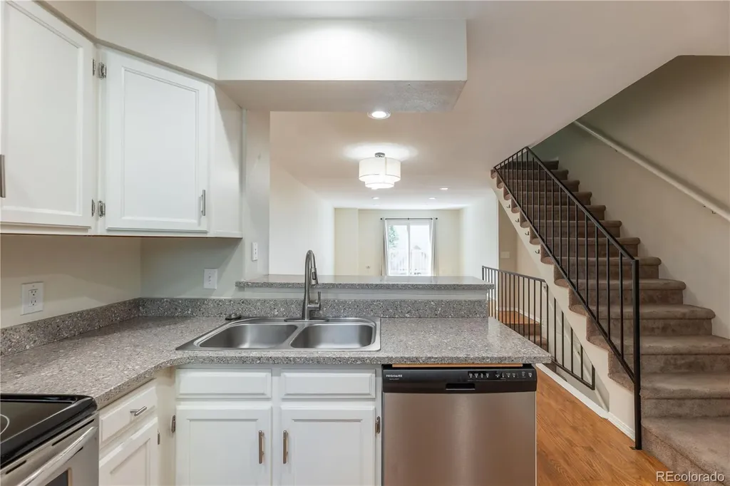 1811 S Quebec Way Denver CO 80231
