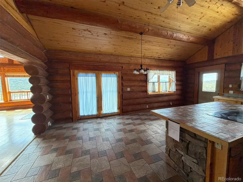 1035 Spanish Peaks Drive Walsenburg CO 81089