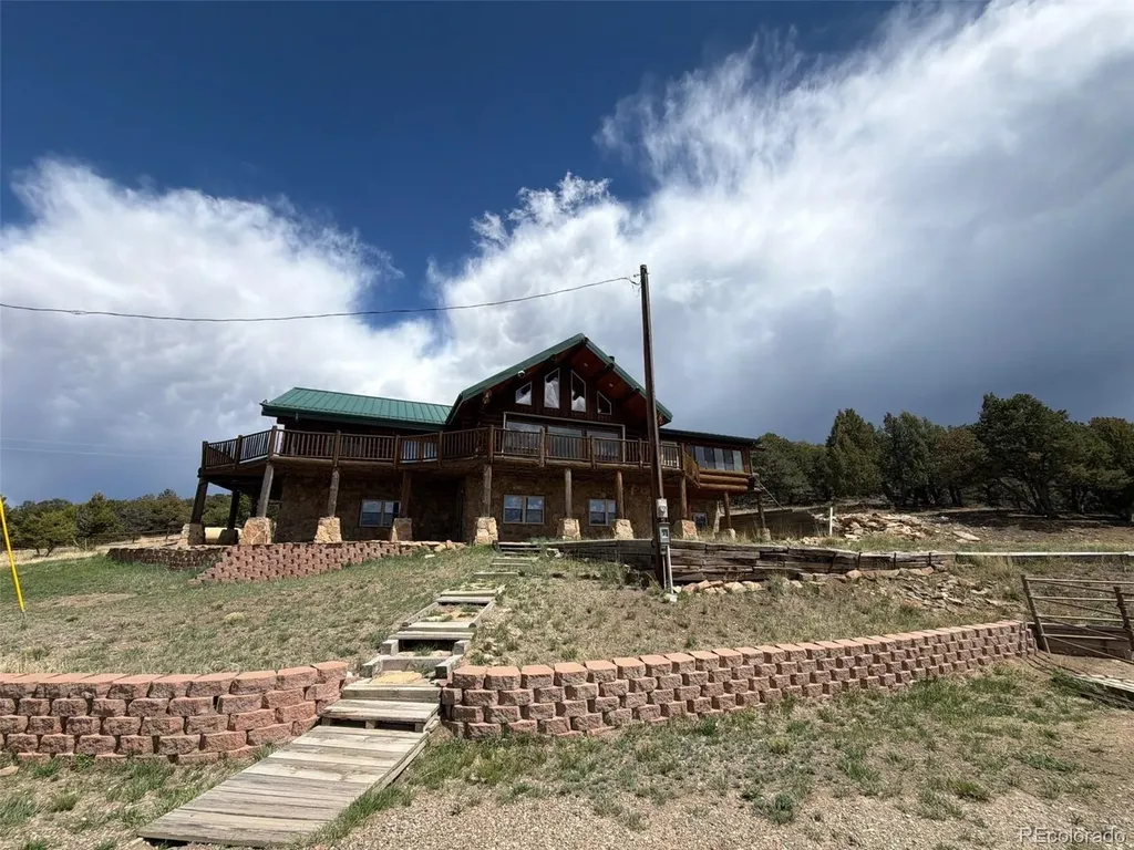 1035 Spanish Peaks Drive Walsenburg CO 81089