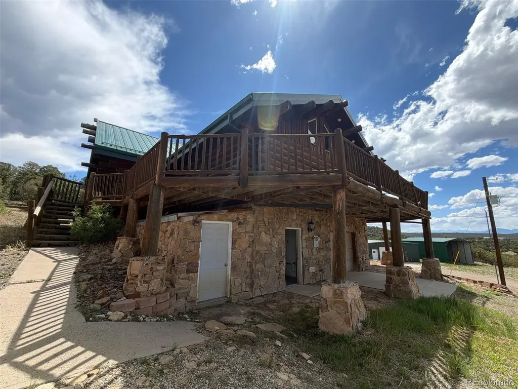 1035 Spanish Peaks Drive Walsenburg CO 81089