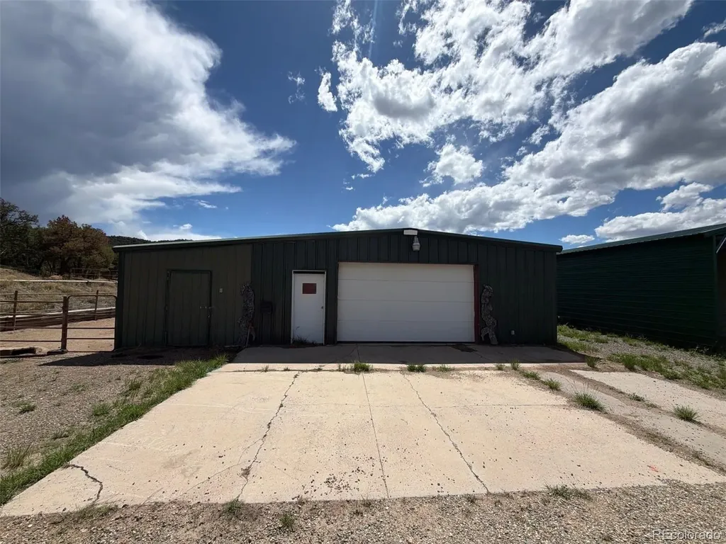 1035 Spanish Peaks Drive Walsenburg CO 81089