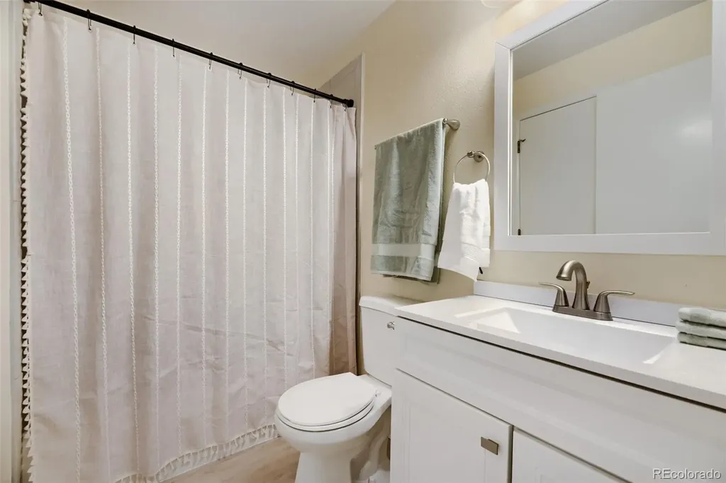 14821 E Penwood Place Aurora CO 80015