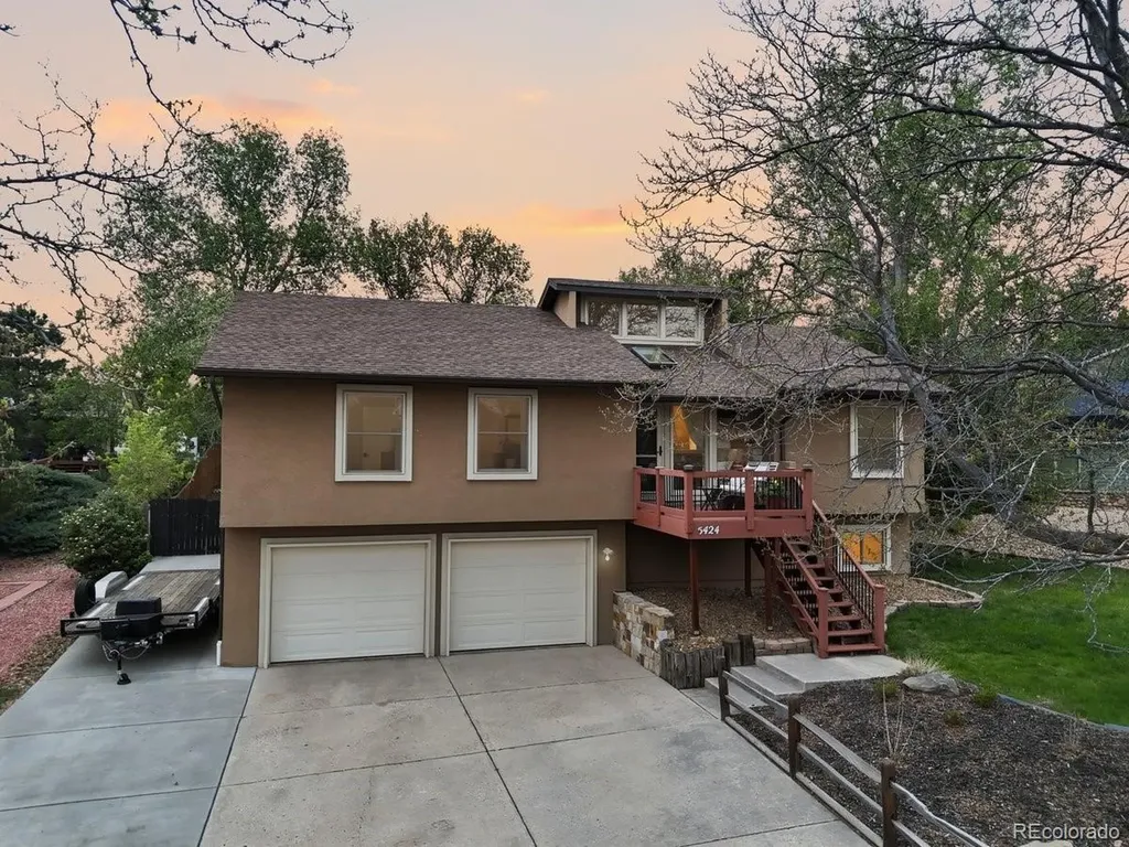 5424 Country Heights Colorado Springs CO 80917