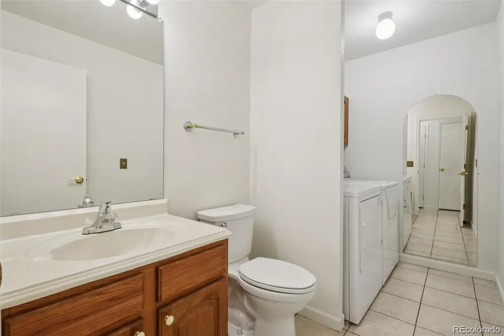3500 S Telluride Circle Aurora CO 80013