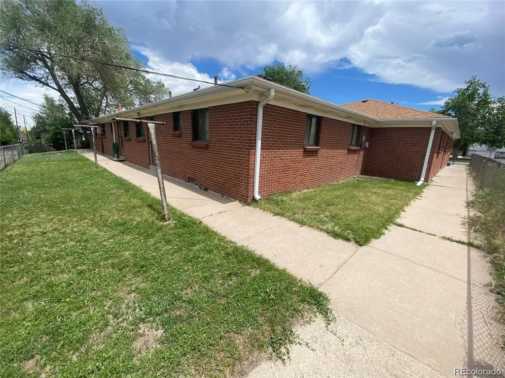 3289 Benton Street Wheat Ridge CO 80212