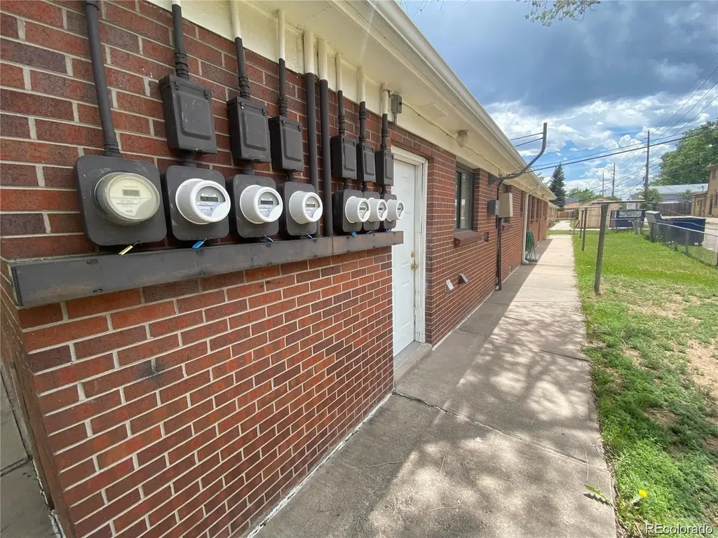 3289 Benton Street Wheat Ridge CO 80212