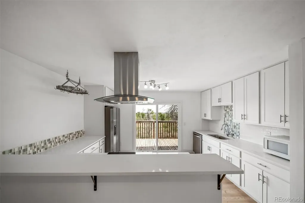 15989 E 18th Place Aurora CO 80011