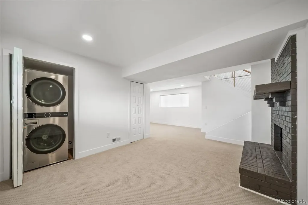 15989 E 18th Place Aurora CO 80011
