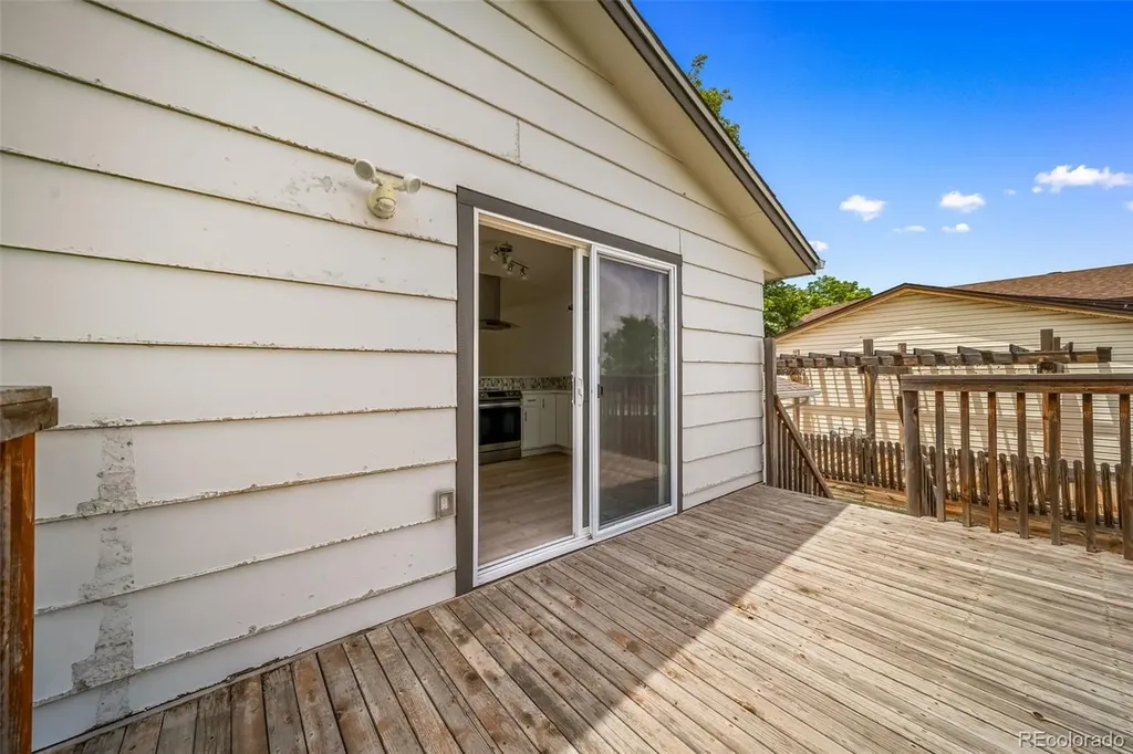 15989 E 18th Place Aurora CO 80011
