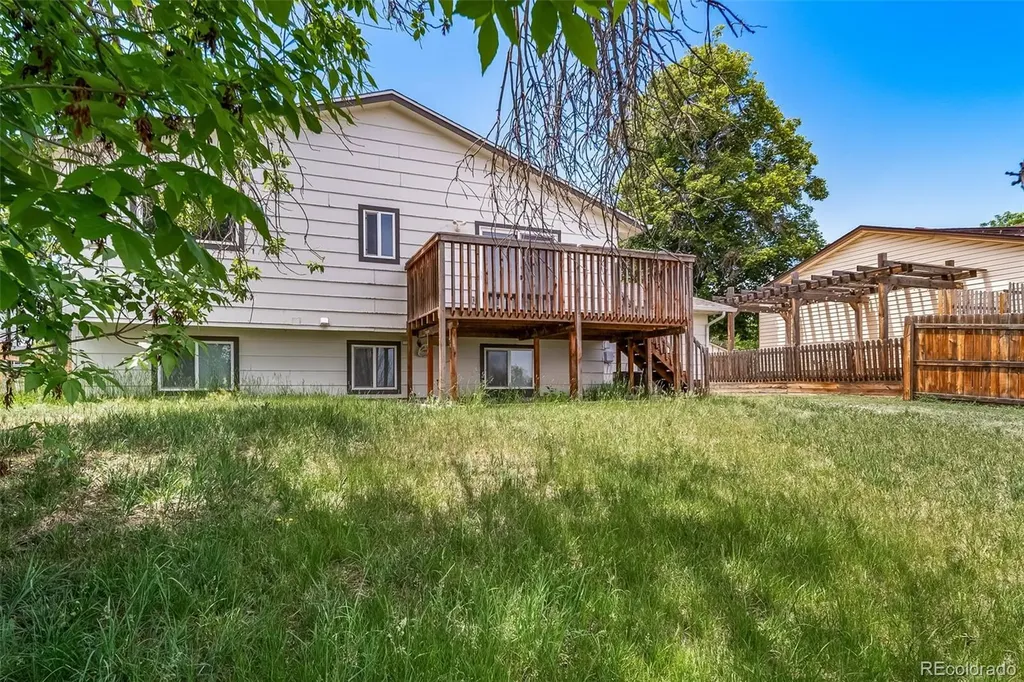 15989 E 18th Place Aurora CO 80011