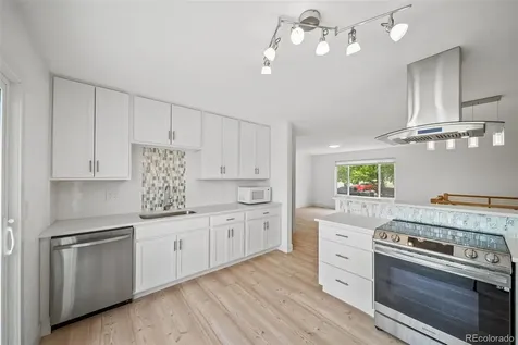 15989 E 18th Place Aurora CO 80011