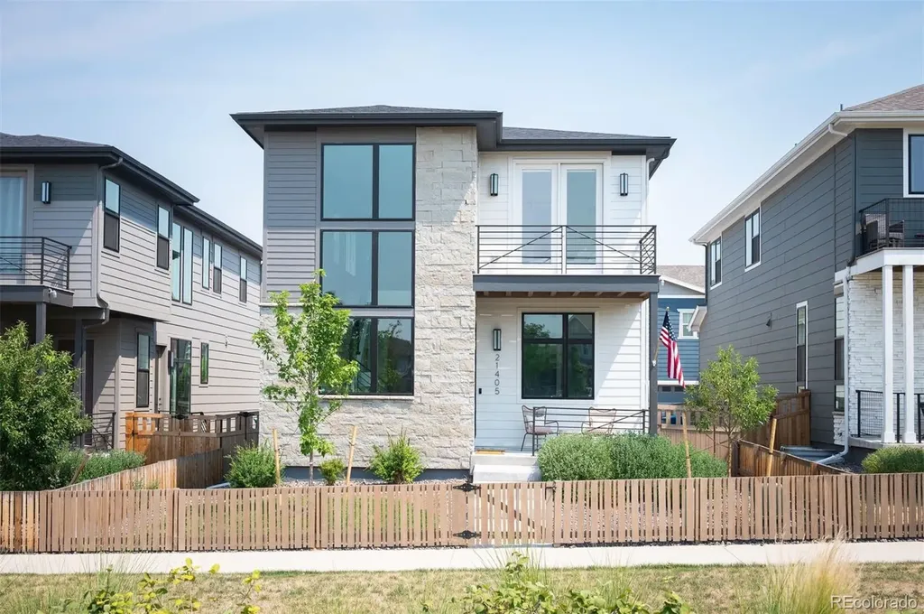 21405 E 59th Drive Aurora CO 80019