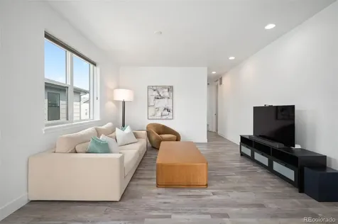21405 E 59th Drive Aurora CO 80019