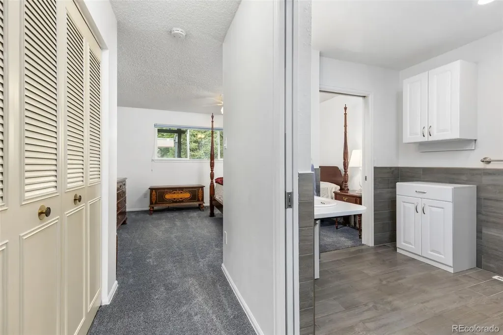 7161 S Vine Circle Centennial CO 80122