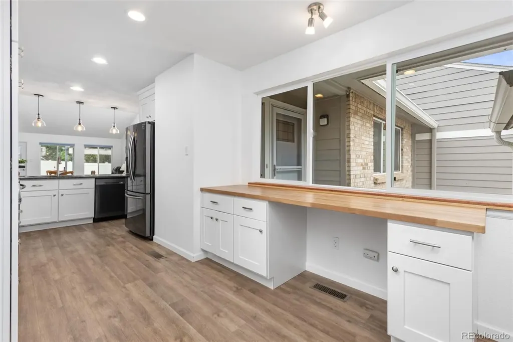 7161 S Vine Circle Centennial CO 80122
