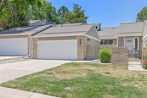 7161 S Vine Circle Centennial CO 80122