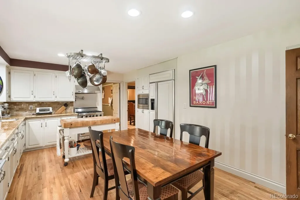 5522 W Lakeridge Road Lakewood CO 80227