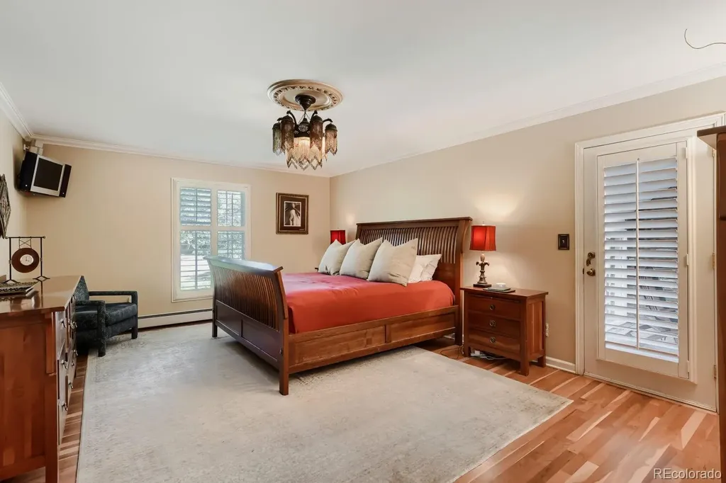 5522 W Lakeridge Road Lakewood CO 80227