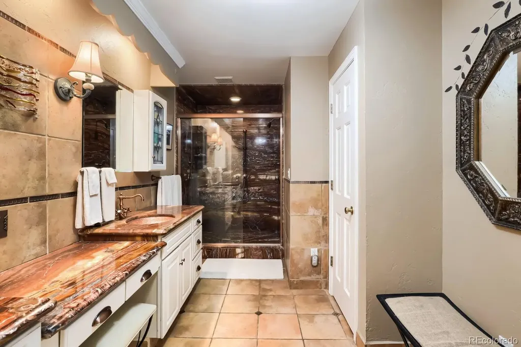 5522 W Lakeridge Road Lakewood CO 80227