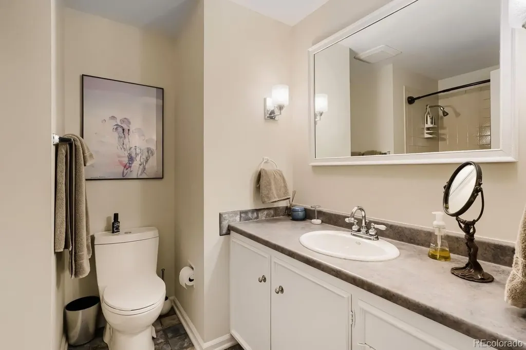 5522 W Lakeridge Road Lakewood CO 80227