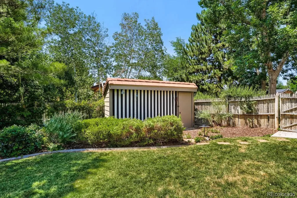 5522 W Lakeridge Road Lakewood CO 80227