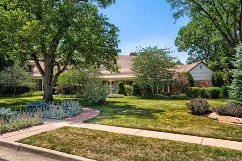 5522 W Lakeridge Road Lakewood CO 80227