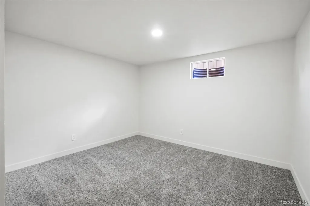 7464 W Louisiana Avenue Lakewood CO 80232