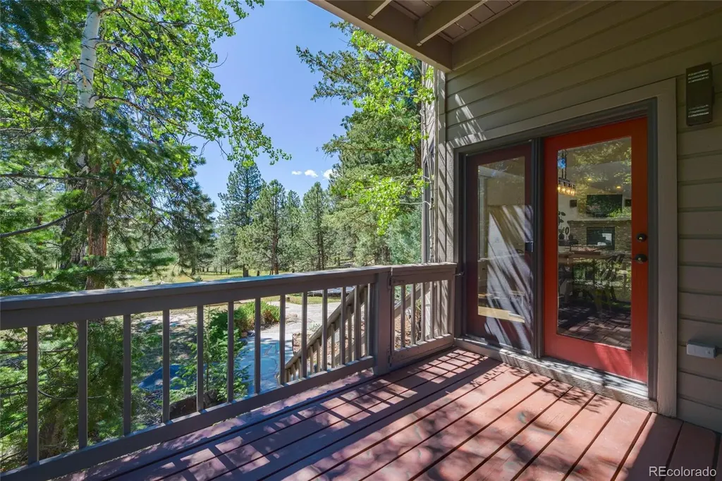 1580 Blakcomb Court Evergreen CO 80439
